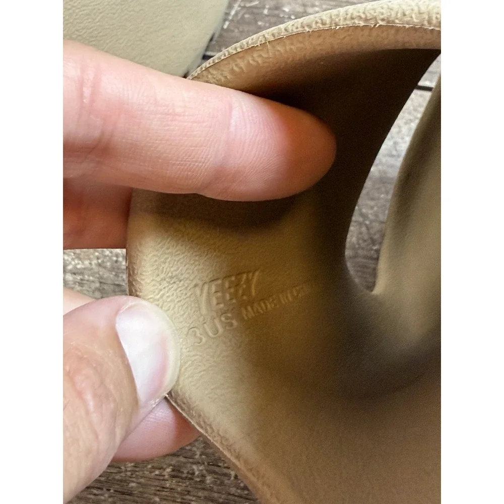 Adidas Yeezy Slide Desert Sand Size 3Y 5W Rare Kanye West